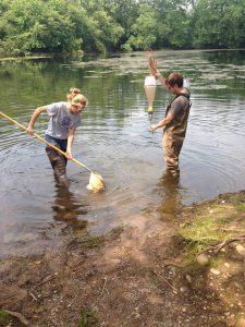 CWI interns at Indian Park Pond